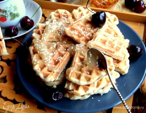 Не приторные, поэтому смело поливаем медом.