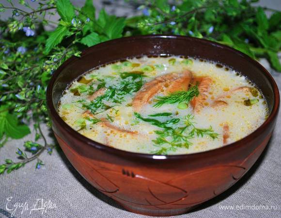 Ароматный, сливочный суп готов. Приятного аппетита!