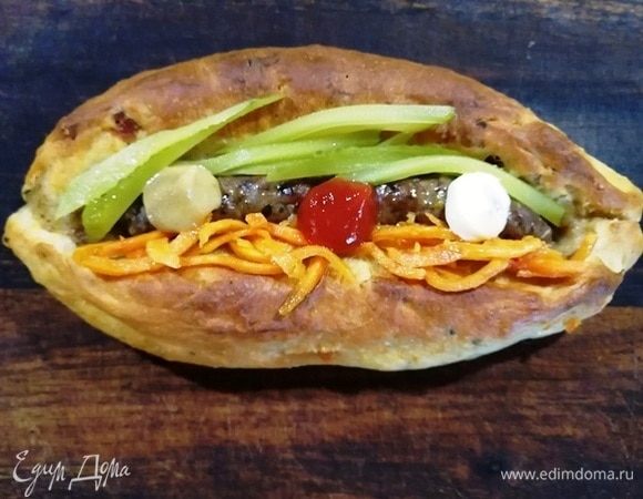 По вкусу подаем с маринованным огурчиком, корейской морковью, дижонской горчицей.