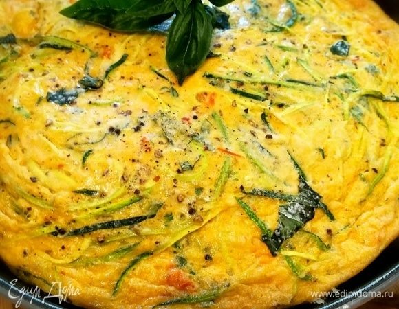 Из духовки мне нравится больше за золотистый цвет и поджаристую корочку, но сегодня я делала фриттату в микроволновой печи на функции crisp. Приятного!