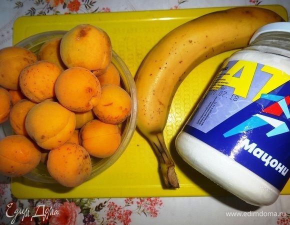 Подготовить необходимые продукты для приготовления смузи.