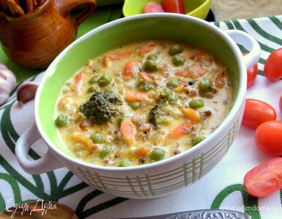 Можно разлить по тарелочкам.