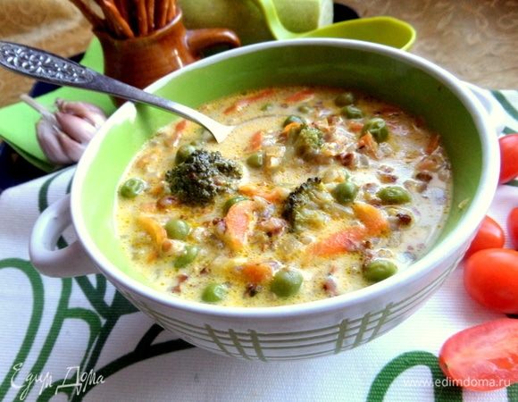 Пробуем сытный супчик.