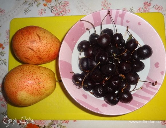 Фрукты вымыть, обсушить.