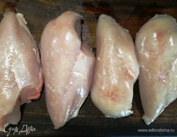 Отделяем филе от кости.