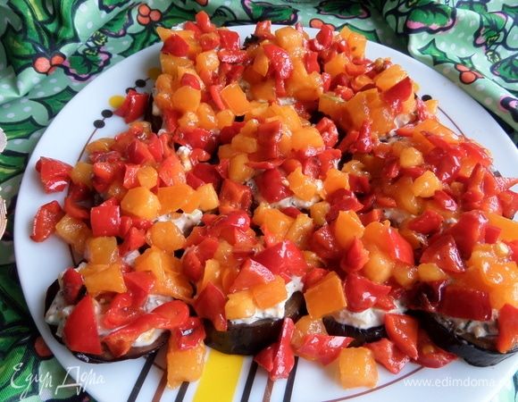 Закрываем шапочкой из нарезки.