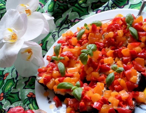 Подаем сразу в теплом виде.