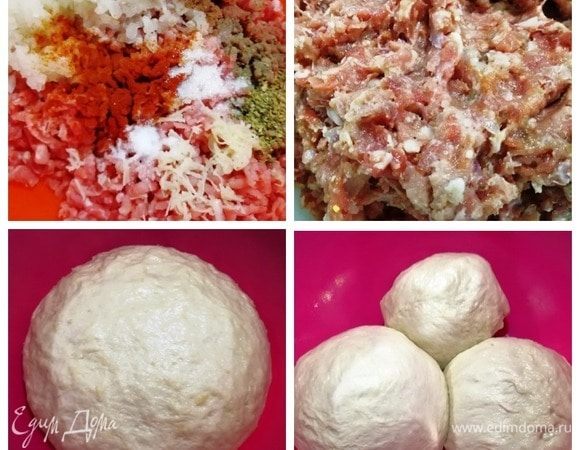 Для фарша я взяла 500 грамм говядины и 300 грамм жирной свинины. Вы фарш можете приготовить любой на свой вкус. Прокручиваем мясо на мясорубке, добавляем все специи, перемешиваем фарш. Тесто уже подошло, обминаем его и делим на 3 неравные части.