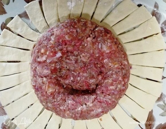 Вот такая конструкция должна получиться. Как бы кольцо.