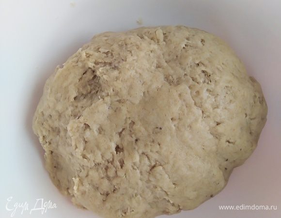 Тесто оставить на 10 минут.