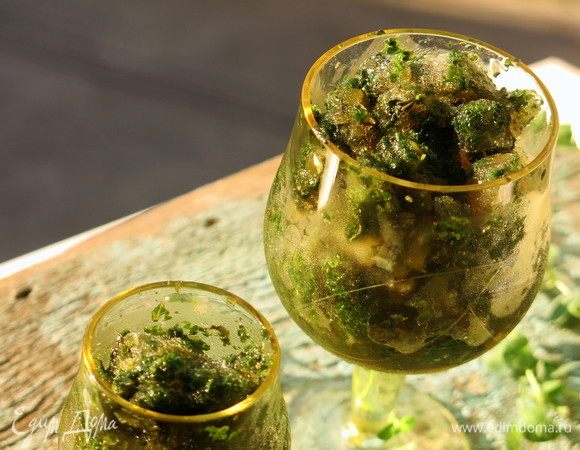 Замораживаем, периодически перемешиваем. 4 часа и сорбет готов. Приятного аппетита!