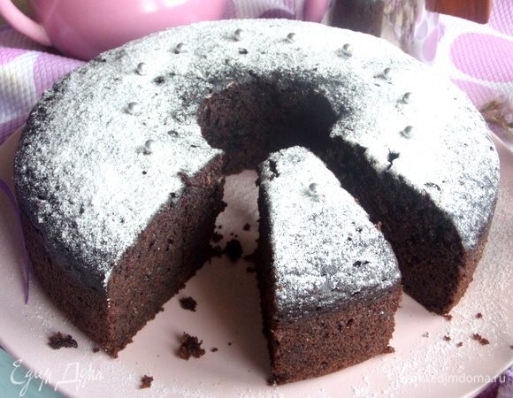 Посыпать пудрой.