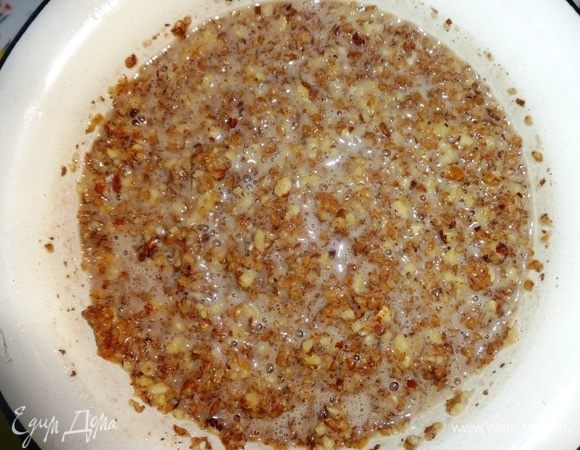 Дать смеси постоять 15–20 мин. для набухания.