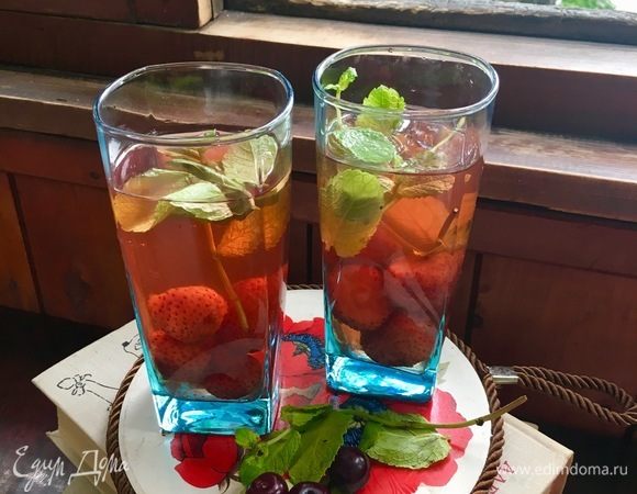 И можно наслаждаться освежающим напитком.