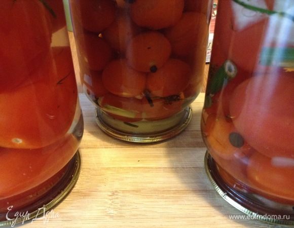 С разных ракурсов, под разными углами, в разном освещении:)