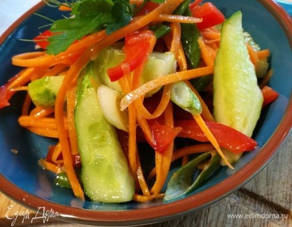 При подаче украсить зеленью кинзы или петрушки (как я). Приятного!