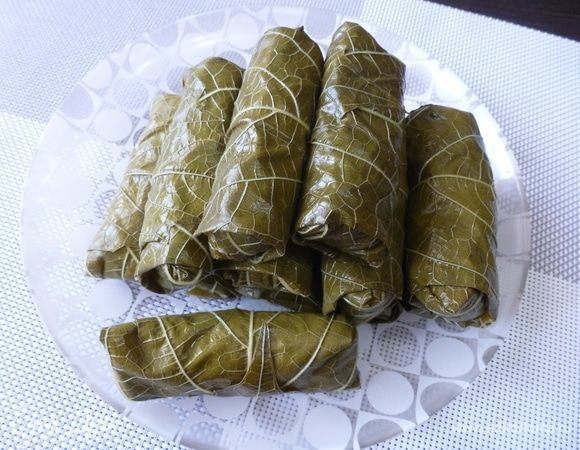 Так завернуть все листья.