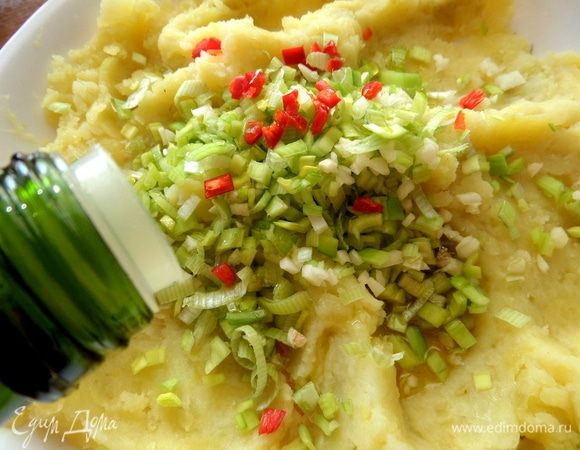 Пюре полить оливковым маслом.