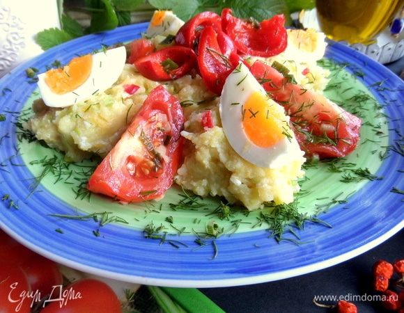 Вторым яйцом я решила украсить блюдо.