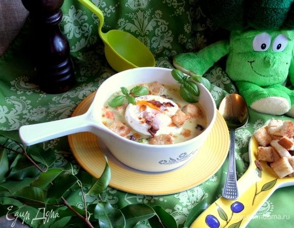 Думаю, дети оценят тоже вариант моего супчика в компании такой игрушки-брокколи.