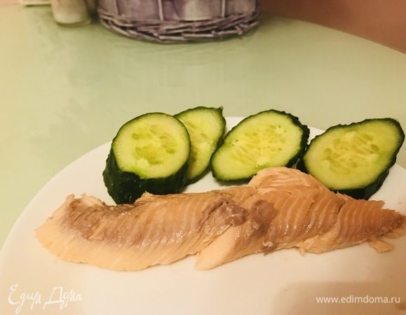 Удобство данного рецепта — соль отходит сразу вместе с кожей.