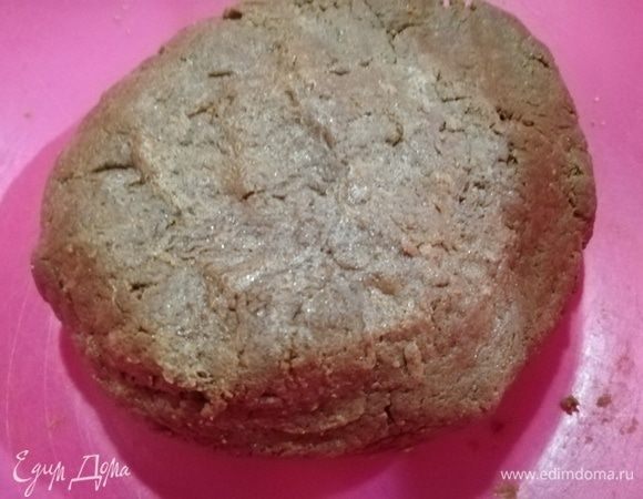 Быстро замешиваем тесто.