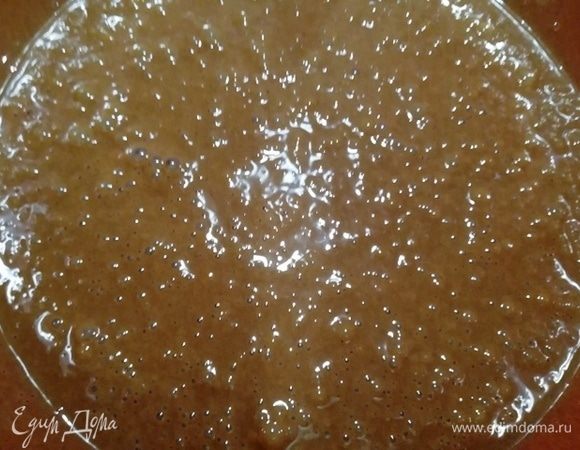 Перемешиваем начинку до однородности.