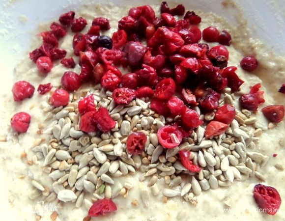 Клюкву вяленую.