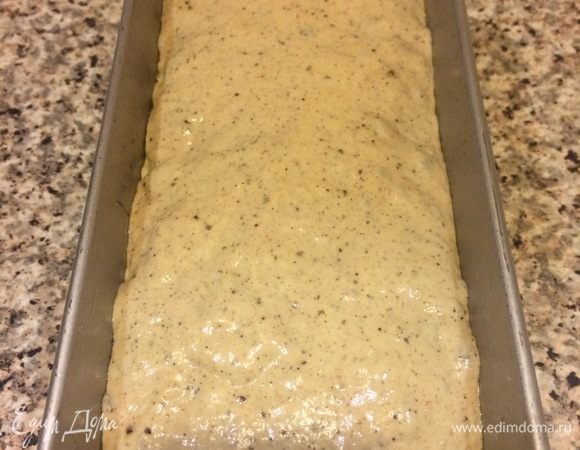 Накрываем форму пленкой и оставляем еще на 20–30 мин.