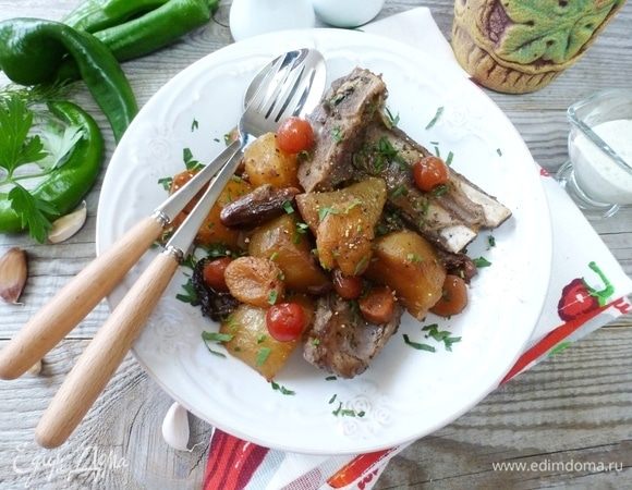 Угощайтесь. Приятного аппетита!