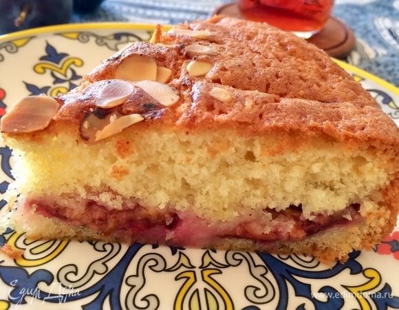 Пирог просто тает во рту! Приятного аппетита!