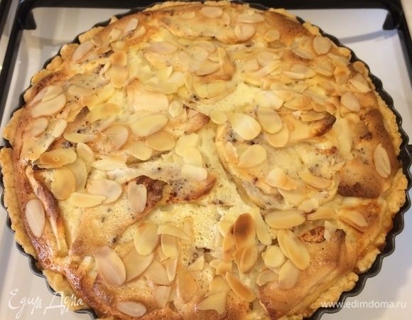 Выпекать пирог 40–45 мин.