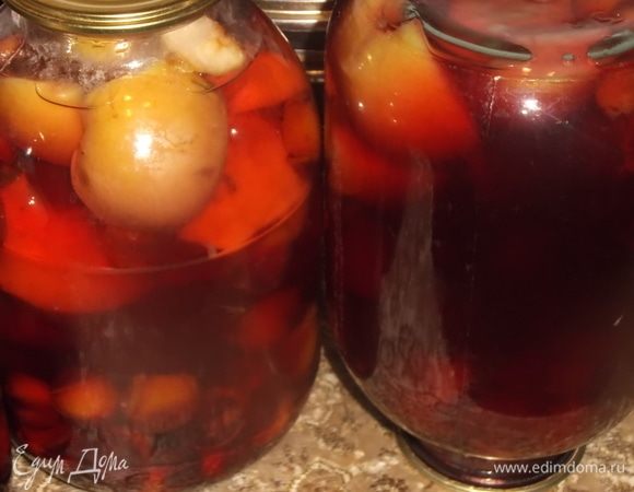 Залить обратно в банку. Закатать и перевернуть до полного остывания.