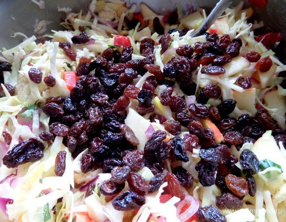 Высыпать в салат.