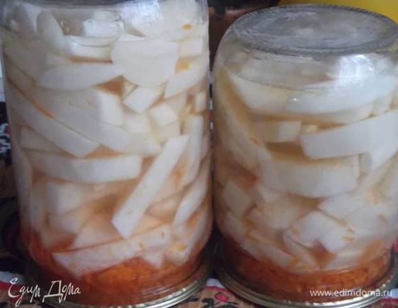 Закатать, перевернуть до остывания. Укутать. Выход — 1 л заготовки. Удачных заготовок!
