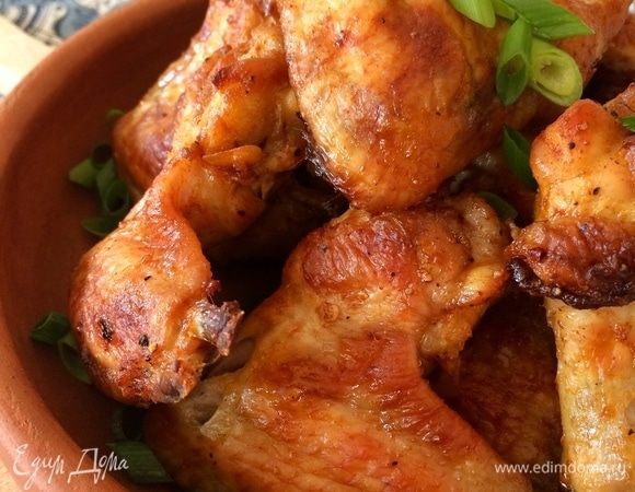 Ну очень вкусные румяные крылышки!