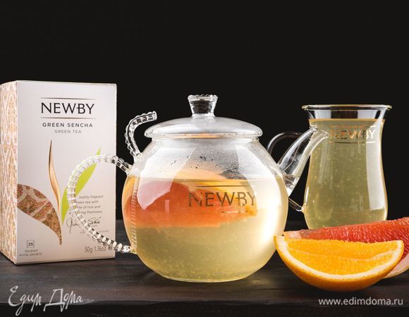 Дайте напитку настояться еще 5 минут и подавайте к столу. Приятного чаепития!<br />
 