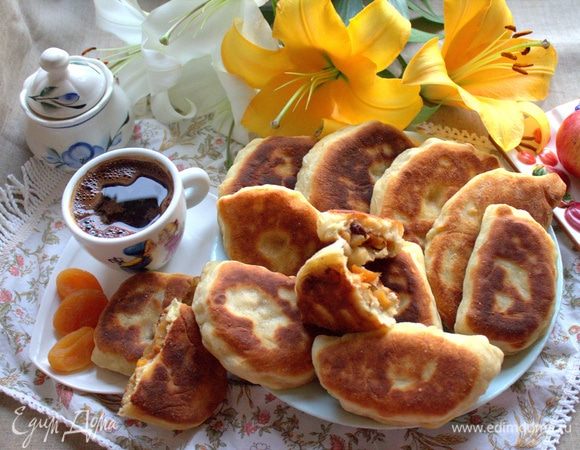 Вот такая скатерть-самобранка у меня была на радость мои мужчинам.