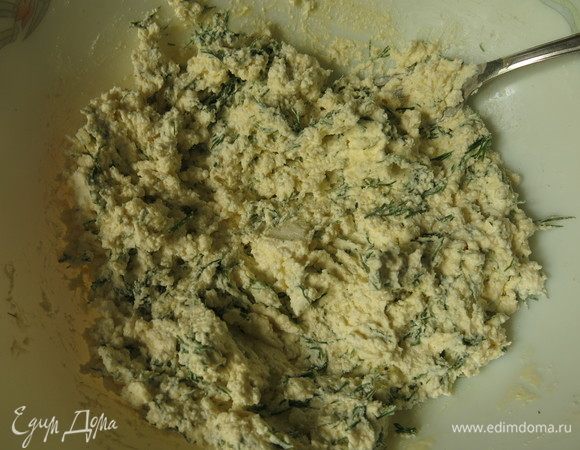 Перемешиваем. Солим по вкусу.