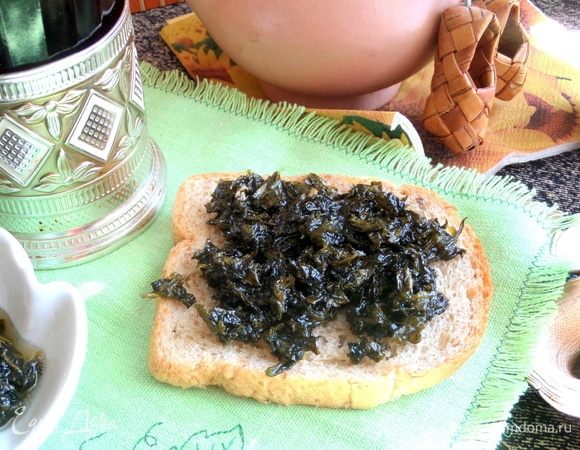 Можно использовать как начинку для пирожков или просто намазать сверху на гренку.