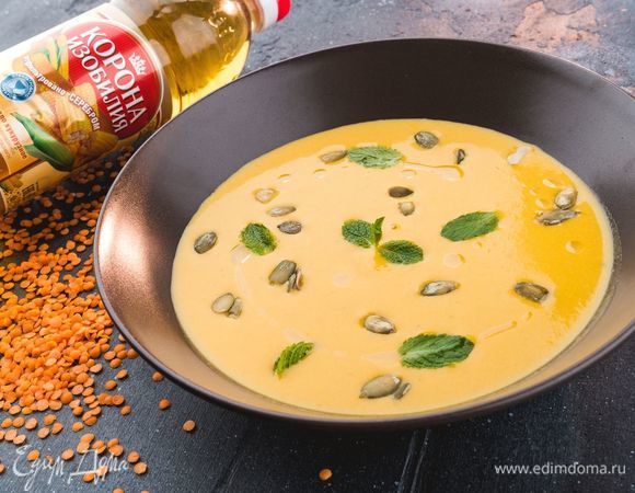 Украсьте суп свежей мятой, посыпьте тыквенными семечками. Приятного аппетита!<br />
 