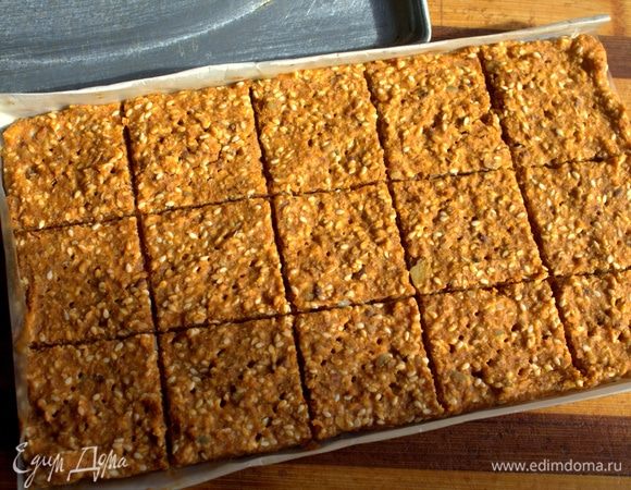 Поставить выпекаться еще минут на 5–10 (все зависит от толщины).