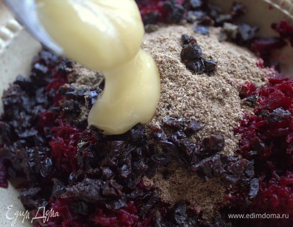 Добавить мед по вкусу или сироп.