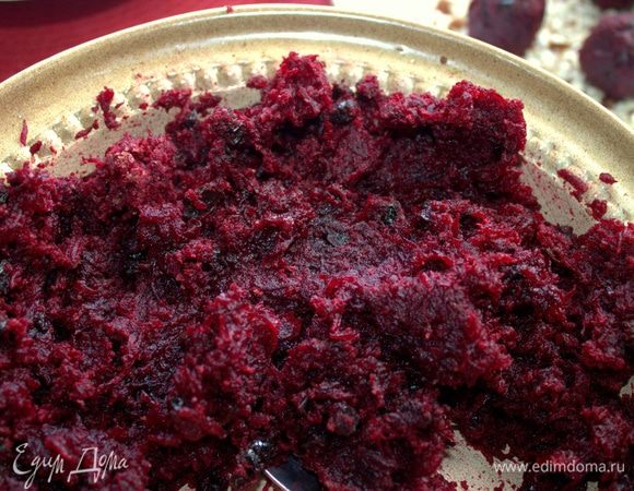 Скатать шарики.