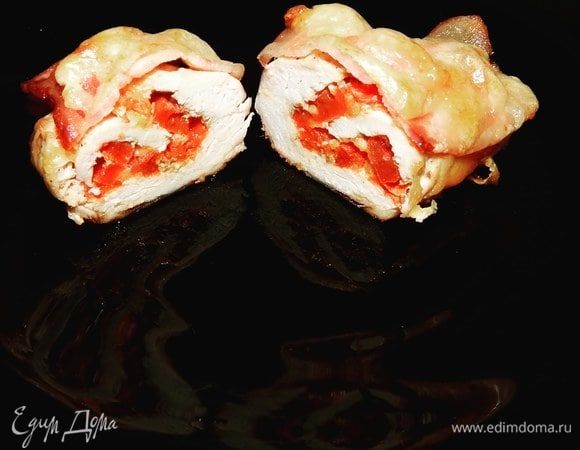 Вот такие рулетики получаются в разрезе. Приятного аппетита!