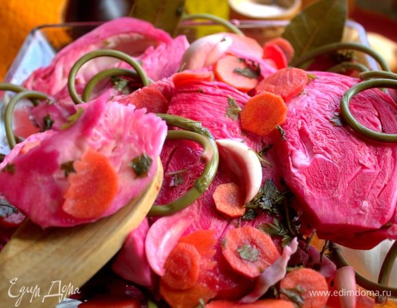 Остается полностью хрустящей после засолки и равномерно просоленной.