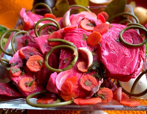 Наверное, каждый придумает, как использовать данную заготовку и держать до подачи в холодильнике. Возможно, я придумаю с ней салатик и покажу позже.