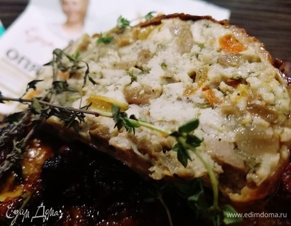 Сочнейшая и вкуснейшая начинка из курицы и грибов. Приятного аппетита!