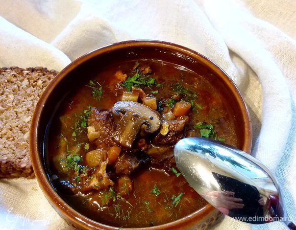 Подавать, посыпав любимой зеленью.