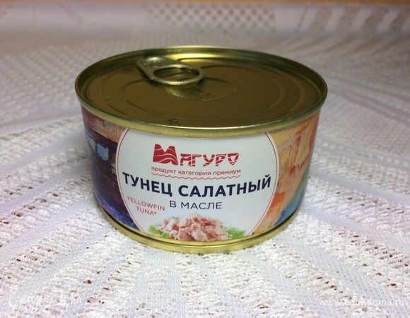 Открыть баночку салатного тунца ТМ «Магуро».